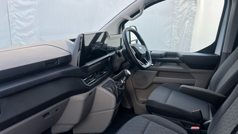 Ford Transit Custom 280 L2 Diesel Fwd 2.0 EcoBlue 136ps H1 Van Limited